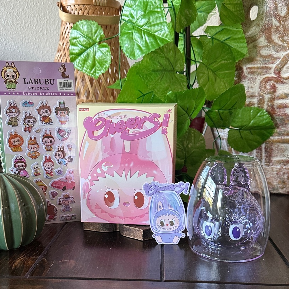 THE MONSTERS-CHEERS ! SERIES-Double-walled Glass Blind Box PERSONALITY